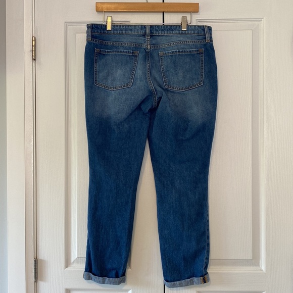 $9 CLEARANCE - Gap Sexy Boyfriend Fit Jeans - Picture 6 of 12